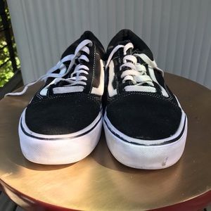 VANS Old Skool Sz US Woman 11